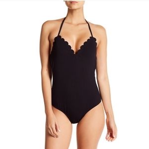 Jessica Simpson Womens Scalloped One Piece Black